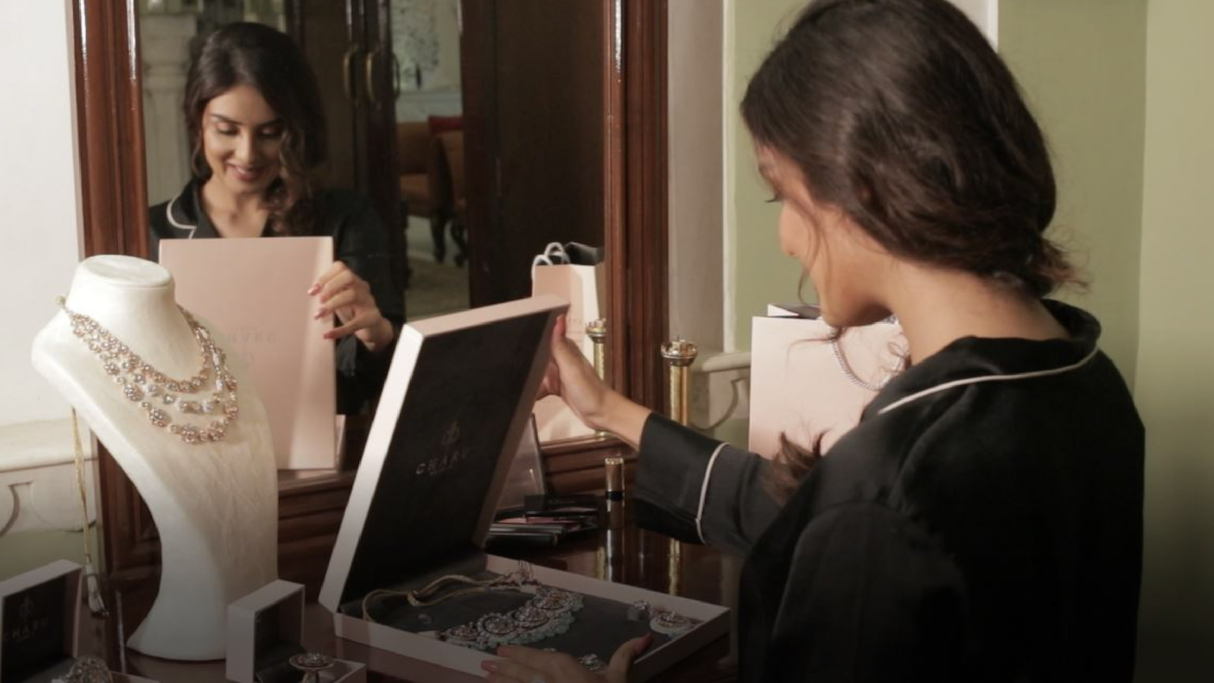 How to care for your wedding jewelry